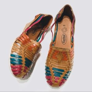 CARIBAY MULTICOLOR WESTERN HUARACHE SANDALS